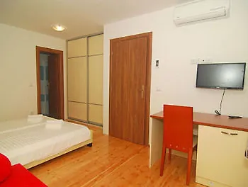 Apartments And Rooms Marino Trogir Guest house